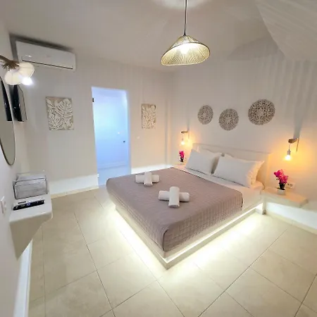 Grand Hayat Santorini *