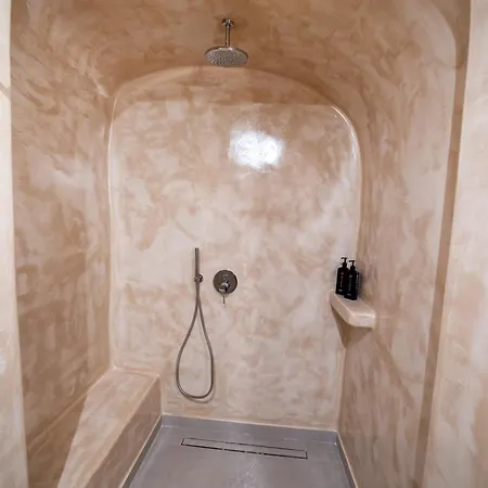 Grand Hayat Santorini Villa Mesariá