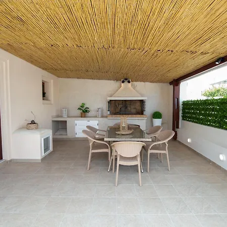 Grand Hayat Santorini فيلة *