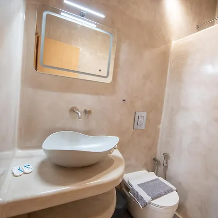 Grand Hayat Santorini Villa *