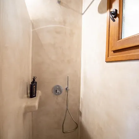 Grand Hayat Santorini فيلة