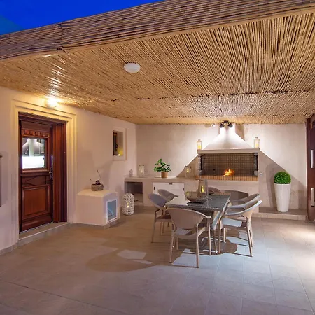Grand Hayat Santorini Villa