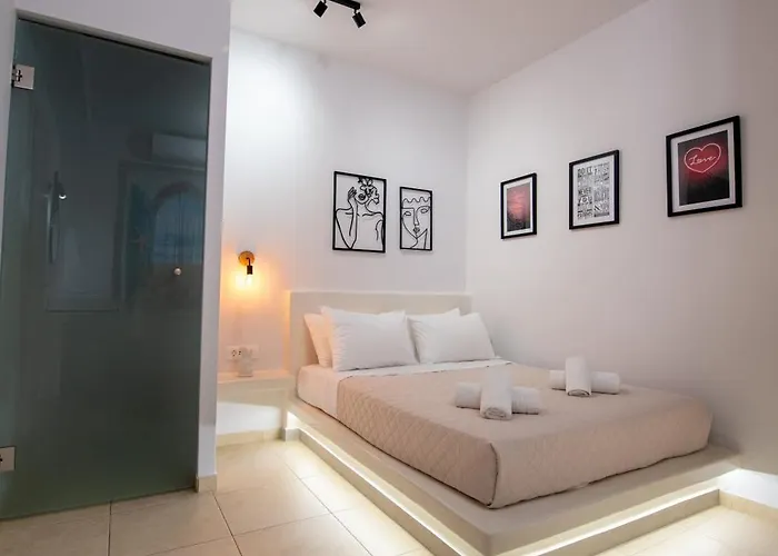 Grand Hayat Santorini *