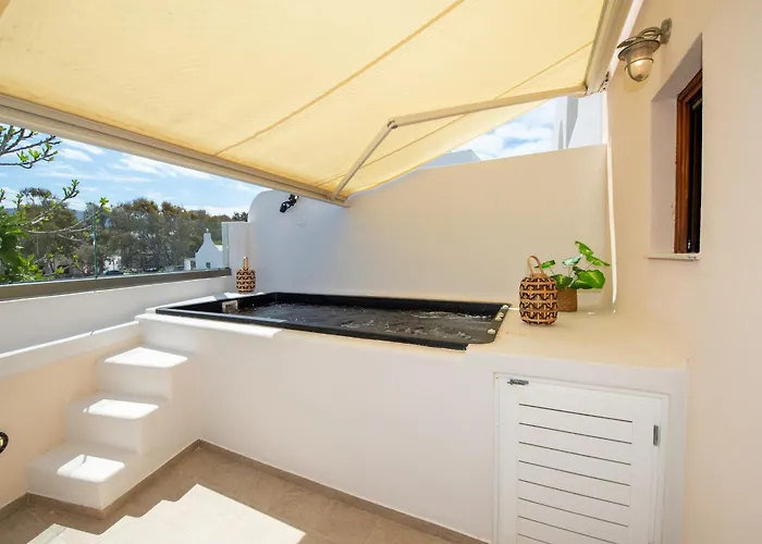 Villa Grand Hayat Santorini