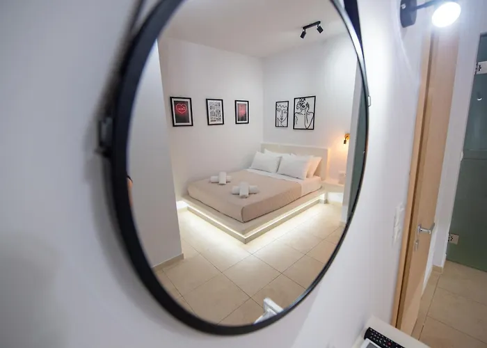 Grand Hayat Santorini Villa *