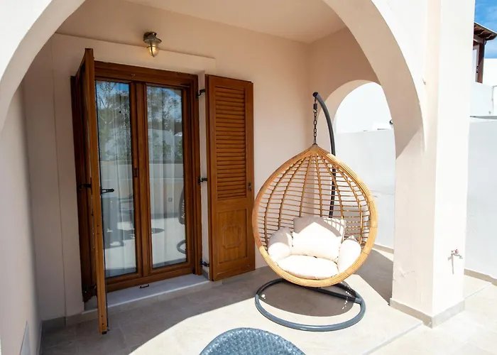 Вилла Grand Hayat Santorini *